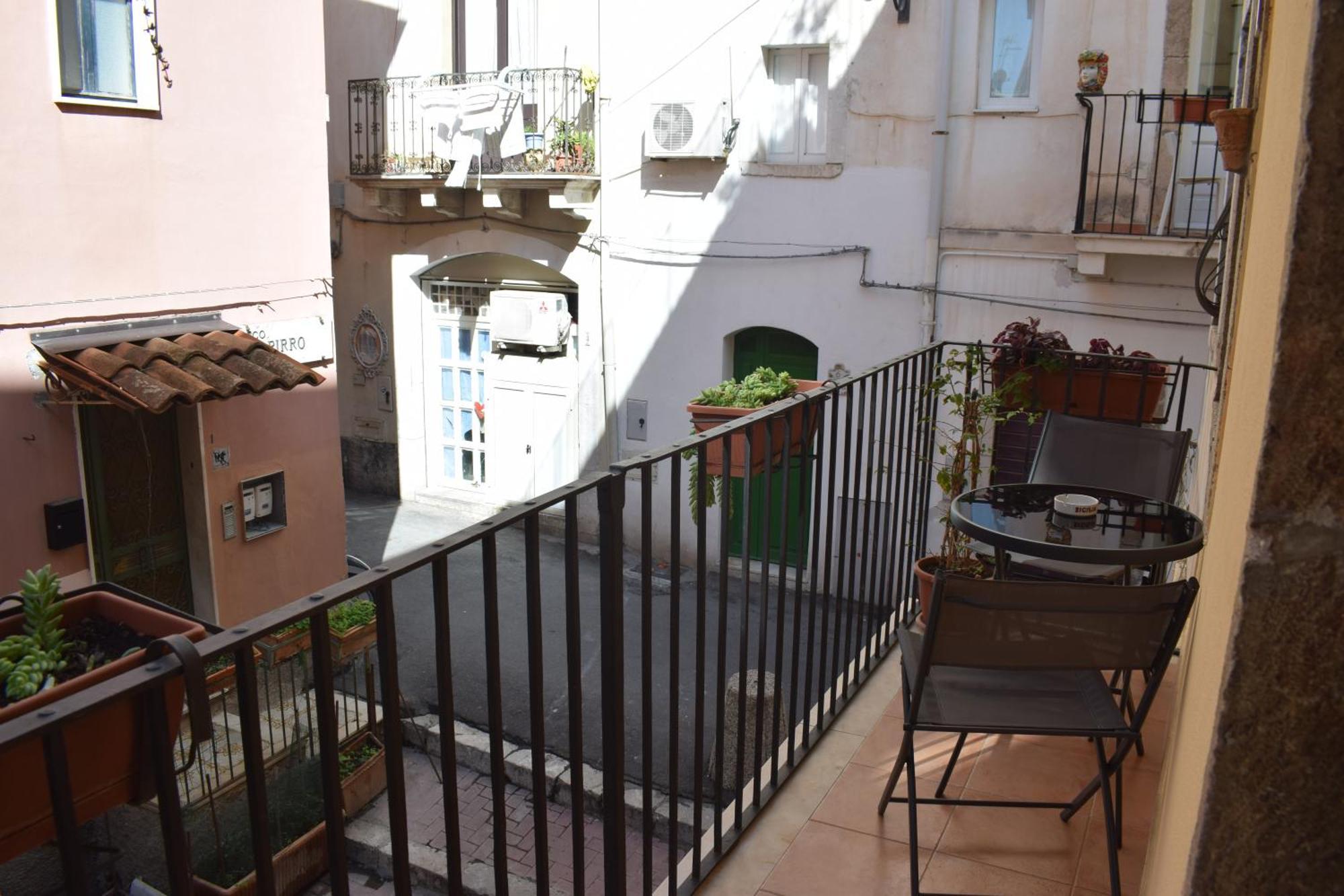Appartement Sbiriddu's House à Taormine Extérieur photo
